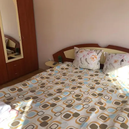 Predela Nadezhda Apartman Banszko